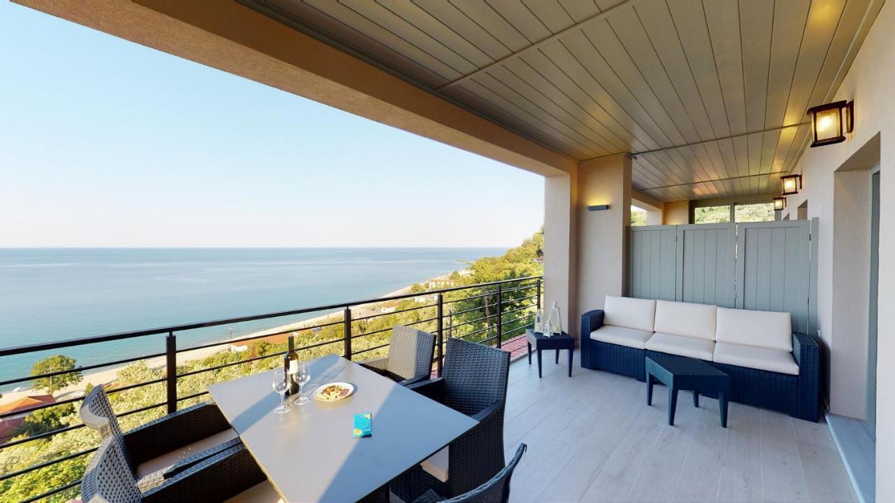 Kallia Suites- Chorefto Buitenkant foto