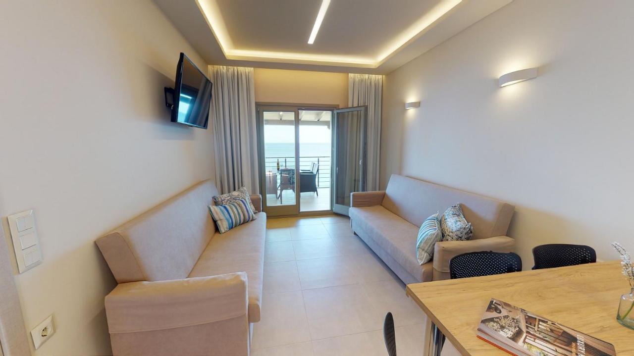 Kallia Suites- Chorefto Buitenkant foto