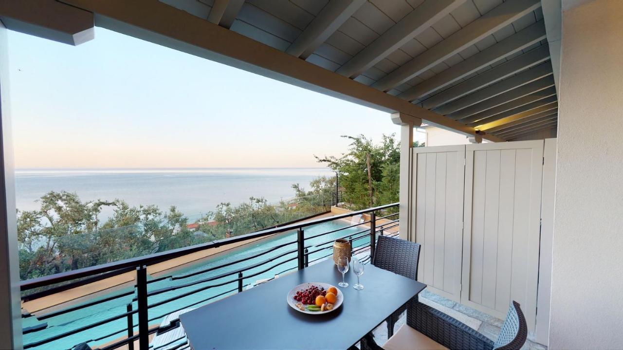Kallia Suites- Chorefto Buitenkant foto