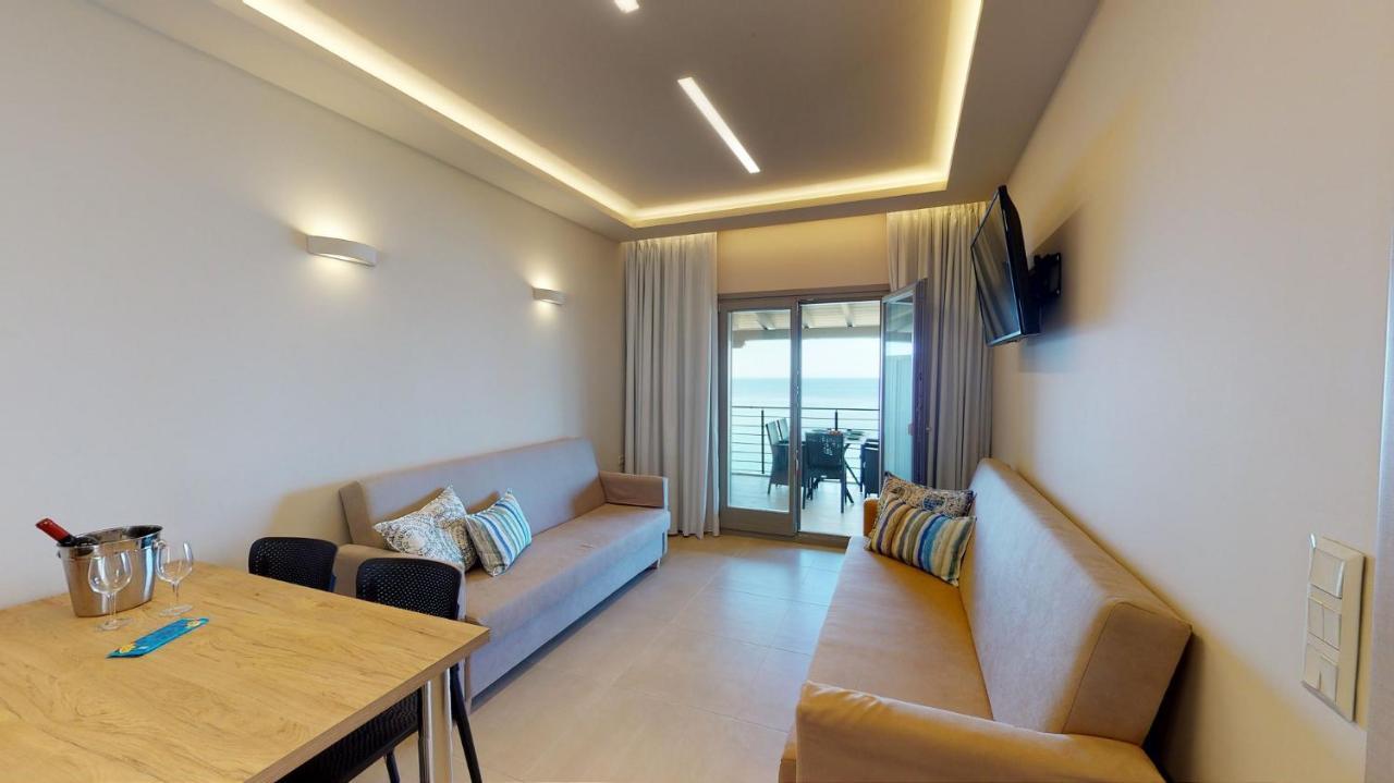 Kallia Suites- Chorefto Buitenkant foto